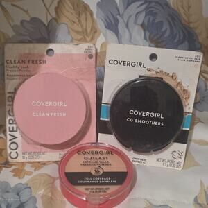 COVERGIRL Clean Fresh CG Smoothers Outlast Pressed Powder Matte Shades